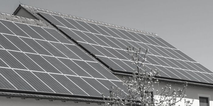 Photovoltaik-Dach-Anlage - Solarstrom vom eigenen Dach